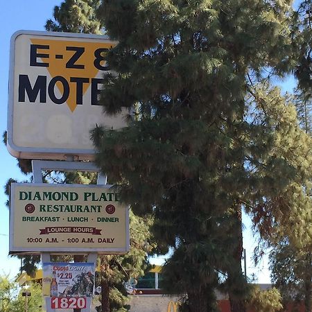 Ez 8 Motel Airporter Phoenix Bagian luar foto