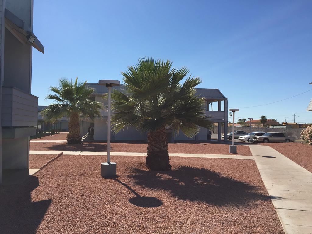 Ez 8 Motel Airporter Phoenix Bagian luar foto